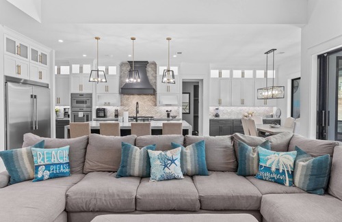 Gulfview Heights House | 30A Happy by the Sea by AvantStay | Pool, Golf Cart, Bikes