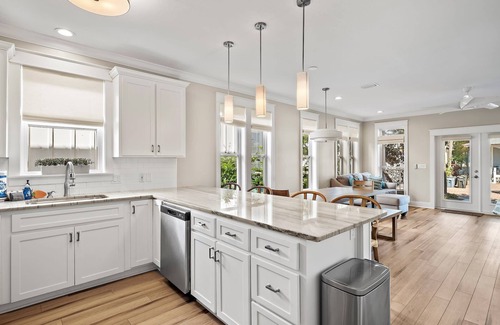 Treetop House | 30A | Resort Pool | Close to Beach & Shopping