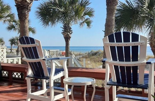 Panama City Beach Villa | 30A Sparkling Clean 🦋Salt therapy!Stay on BeachWest , pier park ocean front
