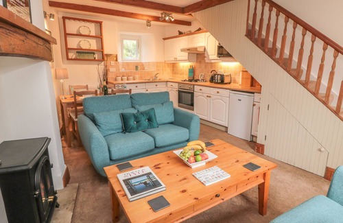 Wooler Cottage | 31 PETH HEAD, pet friendly, character holiday cottage in Wooler