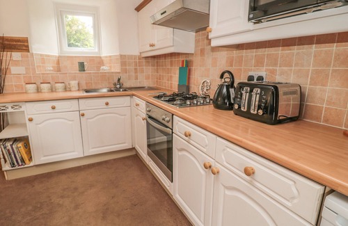 Wooler Cottage | 31 PETH HEAD, pet friendly, character holiday cottage in Wooler