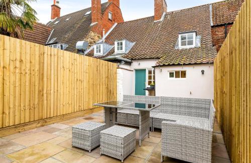 Lincoln House | 32 Bailgate, Lincoln