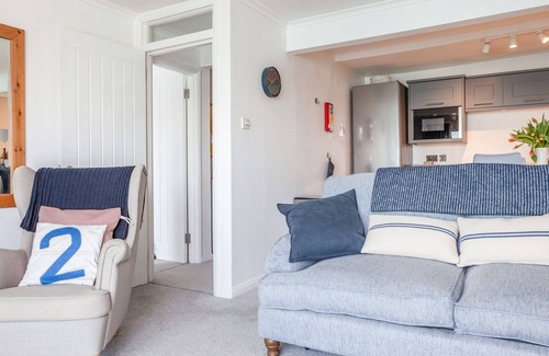 Salcombe Cottage | 32 The Salcombe