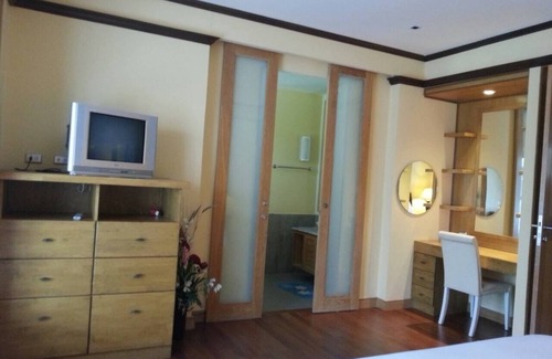 Hua Hin Apartment | #322 Lagoon condo 2BR/pool view