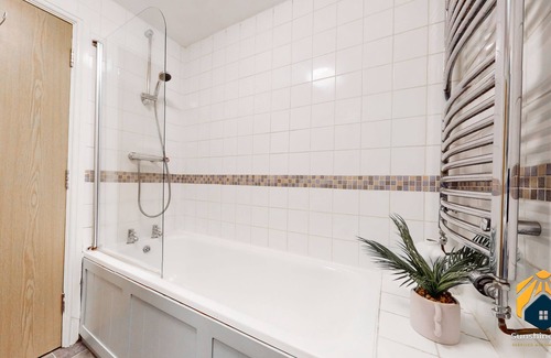 Penylan Apartment | 324 Newport Road