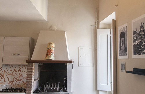 Ronciglione Apartment | 33 Bell Street - the place of the heart