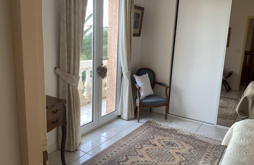 Cers House | 3300 m2 property, dominant view, 130 m2 lagoon pool and 4/6pers Jacuzzi
