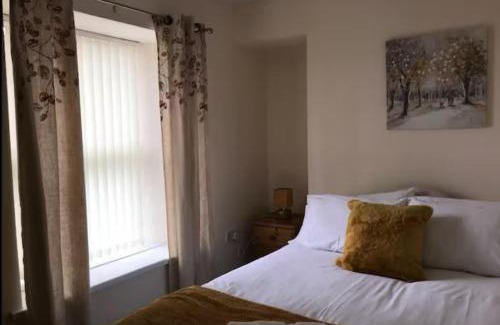 Uplands House | 34 - Room 7 - Uplands