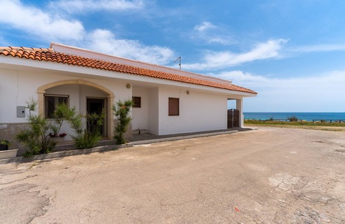 Padula Fede Apartment | 3436 Casetta Delle Sirene by Barbarhouse