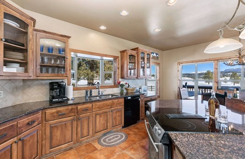 Pagosa Springs House | 35 Acres-Luxurious 3 Private Suites-Sleeps 8-Kid+Dog Friendly-30+ Mile Views