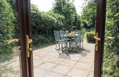 Gunthorpe Cottage | 35 MAIN STREET, family friendly, character holiday cottage in Lowdham