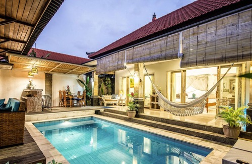 Seminyak Villa | -35% NOW! 2BR Fusion Hammock Villa w/bathtubs - 10" ride to Beach