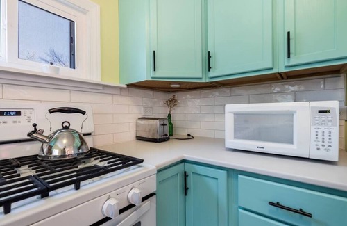 Spring Grove Cottage | *$350 Security Deposit must be sent to Host prior to check-in in order to receive the code for the