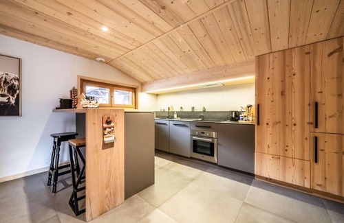 Les Prodains Apartment | 350m from ski slopes, 1st floor, view village, balcony, fireplace or stove, parking, tv, ski locker