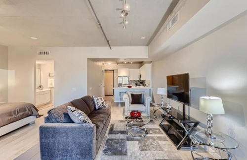 Downtown Las Vegas Condo | 353 East Bonneville #805 Las Vegas