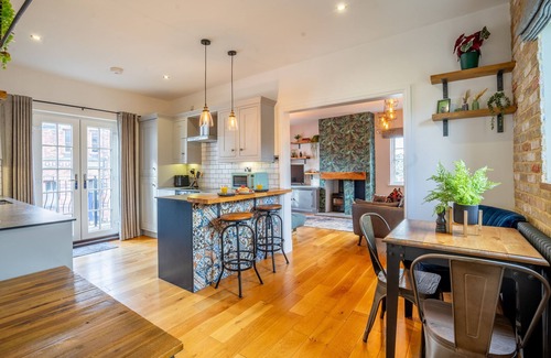 York House | 36 Dalton Terrace - a family break that sleeps 6 guests