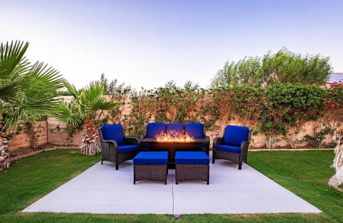 Rancho Del Oro House | 360 Mountain Views, Pool and Spa by MariamsBnb