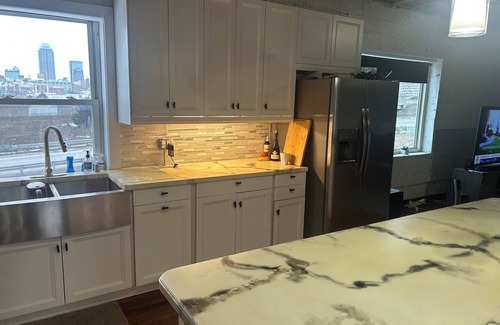Indianapolis Condo | 3600 sq. ft BIG FUN Spacious 5-bedroom condo in charming Indianapolis. GAMES