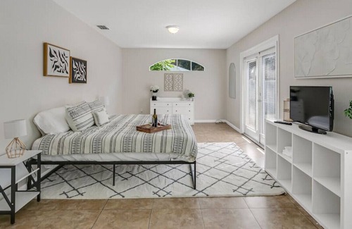 Virginia Park House | 3606 w bay to bay · Beautiful home! walk to bayshore/spacious backyard