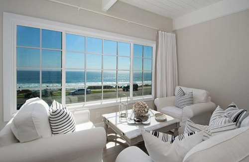 Carlsbad House | 3690 Carlsbad Boulevard - Unit B