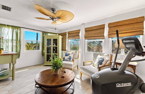 Downtown Boca Grande Historic District House | 371 Park Ave - 4 Bed/2 Bath - 2 Kitchens - Outdoor Kitchen - Sleeps 8 - Pet Friendly!