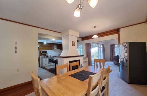 Taupaki House | 375 Taupaki Road, Taupaki