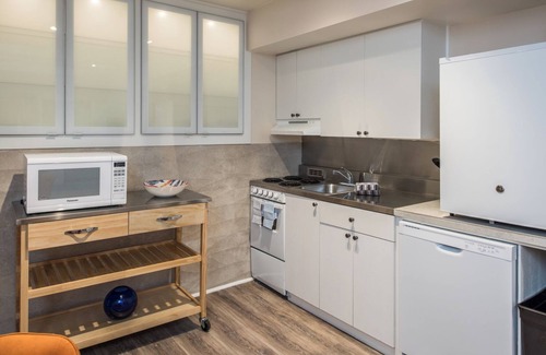 Monterey Apartment | 3767B International Art House - Cozy Guest Suite