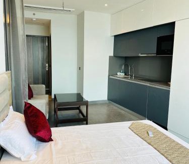 Noida Apartment | 37th Sky-View is your next space.
