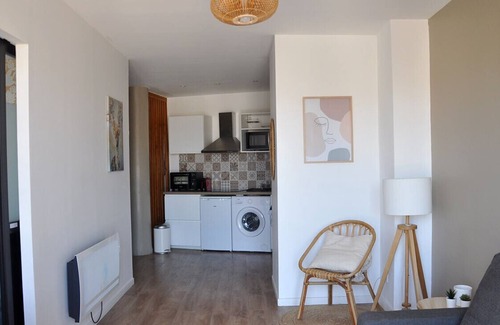 Les Grands Carmes Apartment | 38 m² with a beautiful view