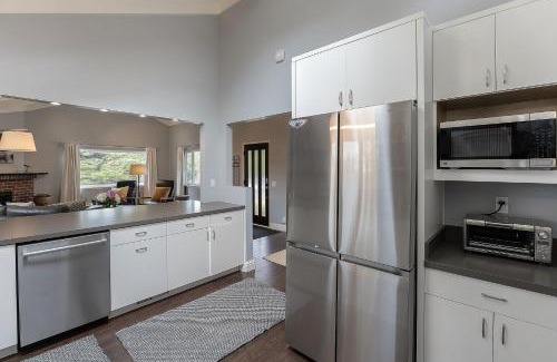 Del Monte Forest House | 3890 Cypress Rest home
