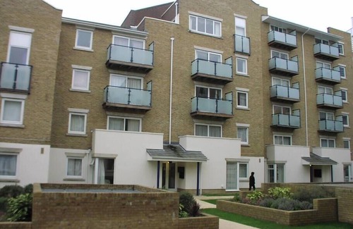 Wimbledon Apartment | 39 Cascades - 2 bedroom apartment
