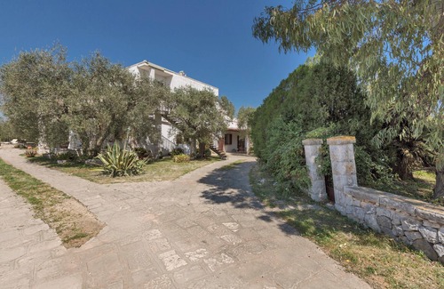 Noci House | 3903 MT - Trullo Pozzo Diomede by BarbarHouse