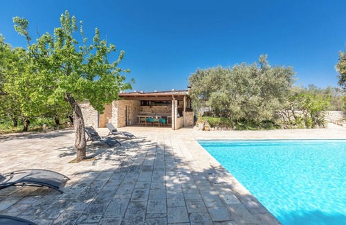 Noci House | 3903 MT - Trullo Pozzo Diomede by BarbarHouse