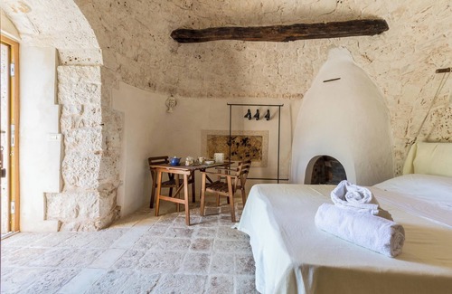 Noci Apartment | 3904 MT - Trullo del Melograno by BarbarHouse