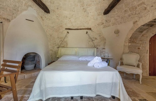 Noci Apartment | 3904 MT - Trullo del Melograno by BarbarHouse