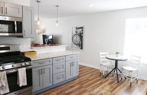 Norcross House | 3B/2B All-Inclusive Monthly Rental in Historic Norcross w/Parking, W/D