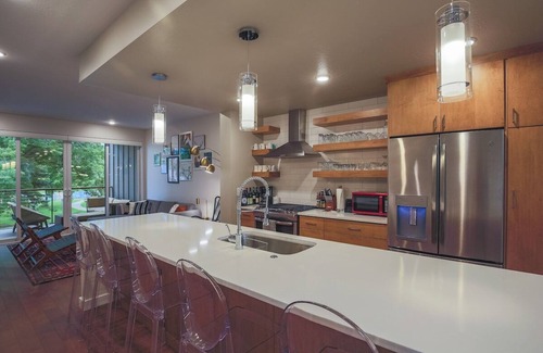 Heart of Missoula House | 3B/3BA Townhome in the Heart of Downtown w/Garage