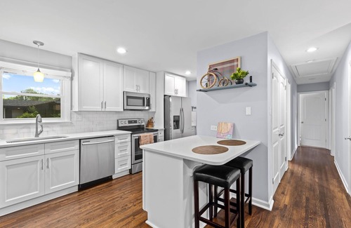 Charlotte House | 3B Great Family Relocation Home in VRBO