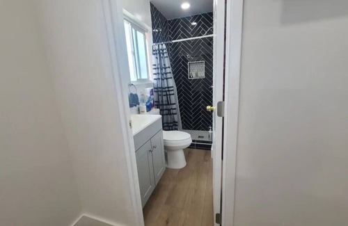 Torrance Apartment | 3B Privte Gst Rm LAX Disney DTLA