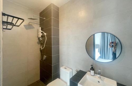 George Town Apartment | 3B2R 2CarPark Tea Time Suite with Infinity Pool