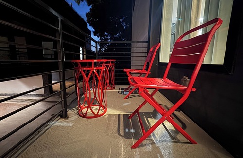 Oak Cliff House | 3B3.5B/4Beds Rooftop Skyline Balcony near Bishop Arts in Dallas