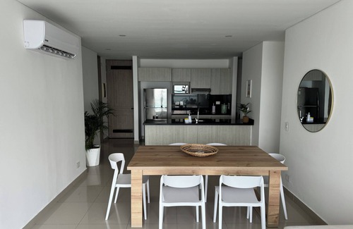 Cartagena District Apartment | 3BD Condo-Amazing View-Modern APT-Luxury Building-Bocagrande-6pax