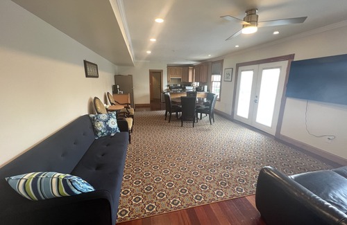 Inman Square Condo | 3Bed/3Bath Home, 3 Parking spots close to Central Sq, MIT, Harvard. Walk to T.