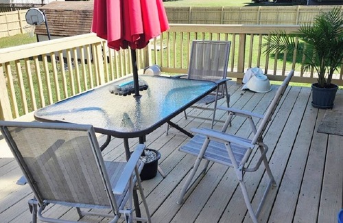 Stafford House | 3bedroom 2bath house 45 minutes to DC, near Quantico, Fredericksburg Stafford VA