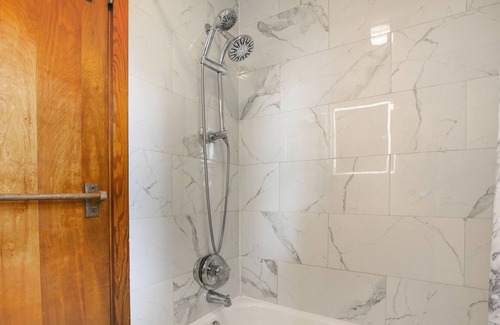 East Stroudsburg House | 3Bedroom 3Bathroom Pocono Beauty In the heart of the Poconos.