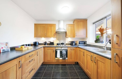 Little Chalfont House | 3Bedroom 5Bed 2Bath (Ensuite) | Prv-Parkin x2