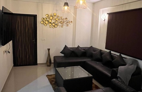 Bullawala Apartment | 3BHK Luxury apartment in Serene Dehradun, Hill View Escape