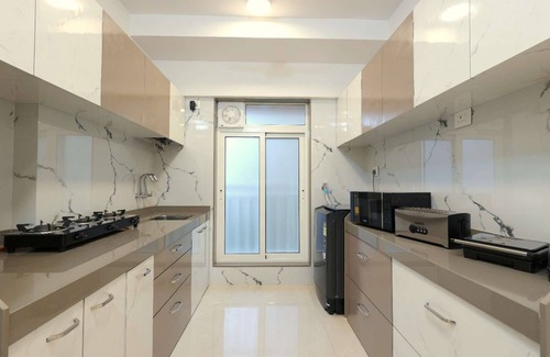 Borivali East Apartment | 3BHK Master Suite (Gagal Home)