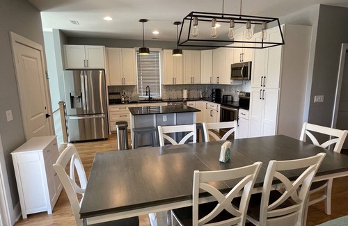 Tranquil Harbour House | 3BR 2B Cottage w/ELEVATOR -5 min Golfcart to the beach!