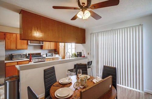 Imperial Beach House | 3BR - 2Bth Ranch Home with Gated Yard, Near Beach